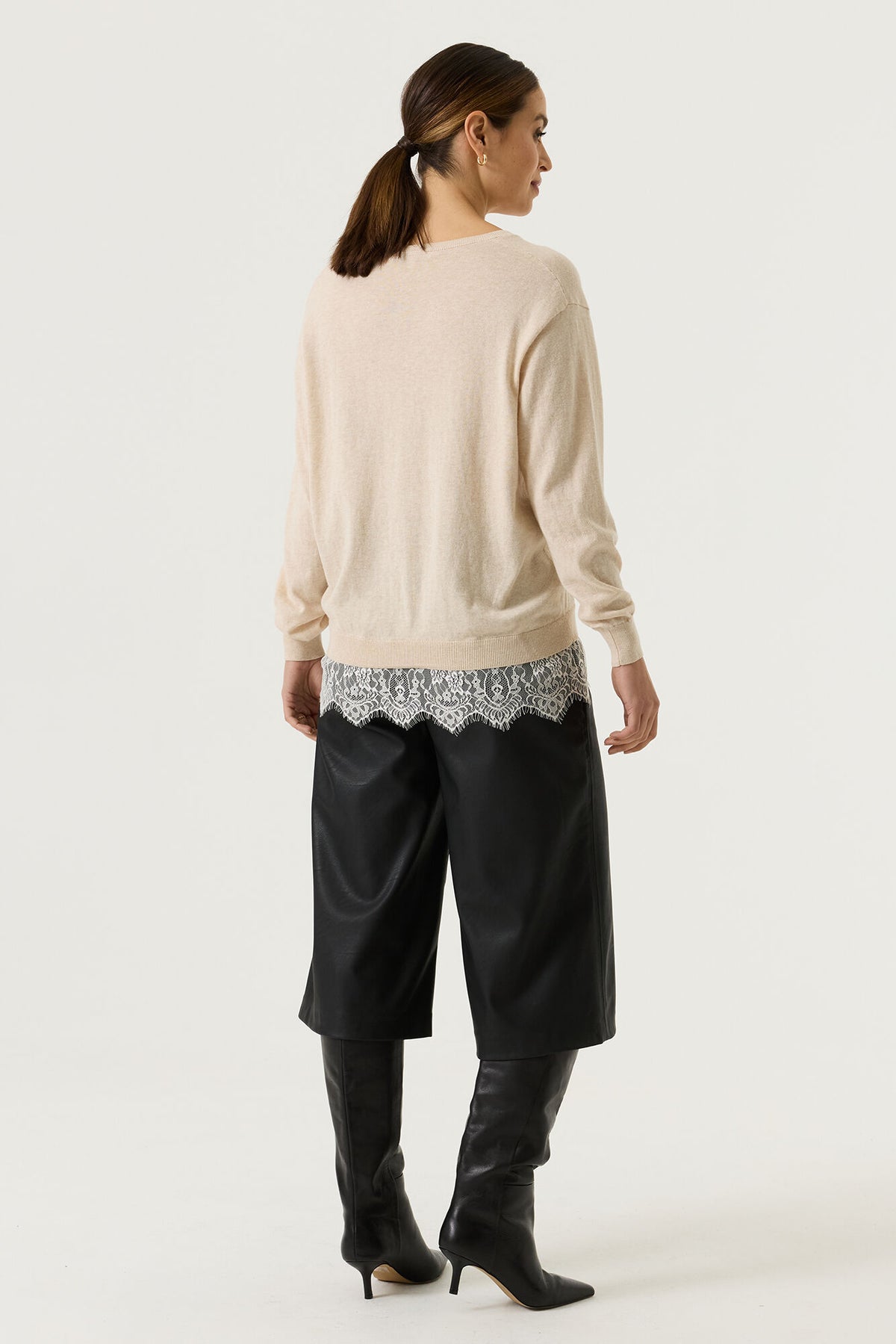 Garcia Lace trim knit W260040