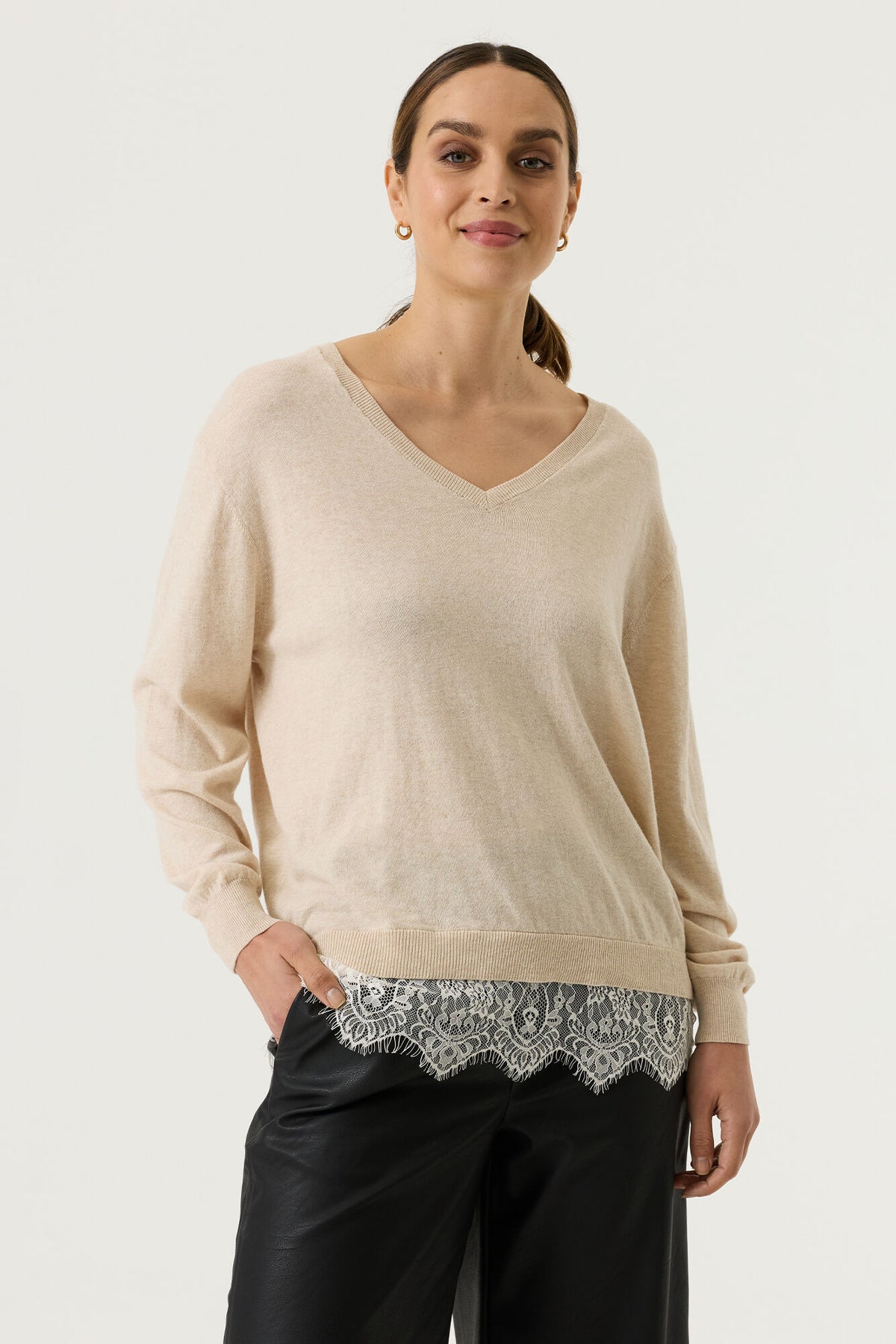 Garcia Lace trim knit W260040